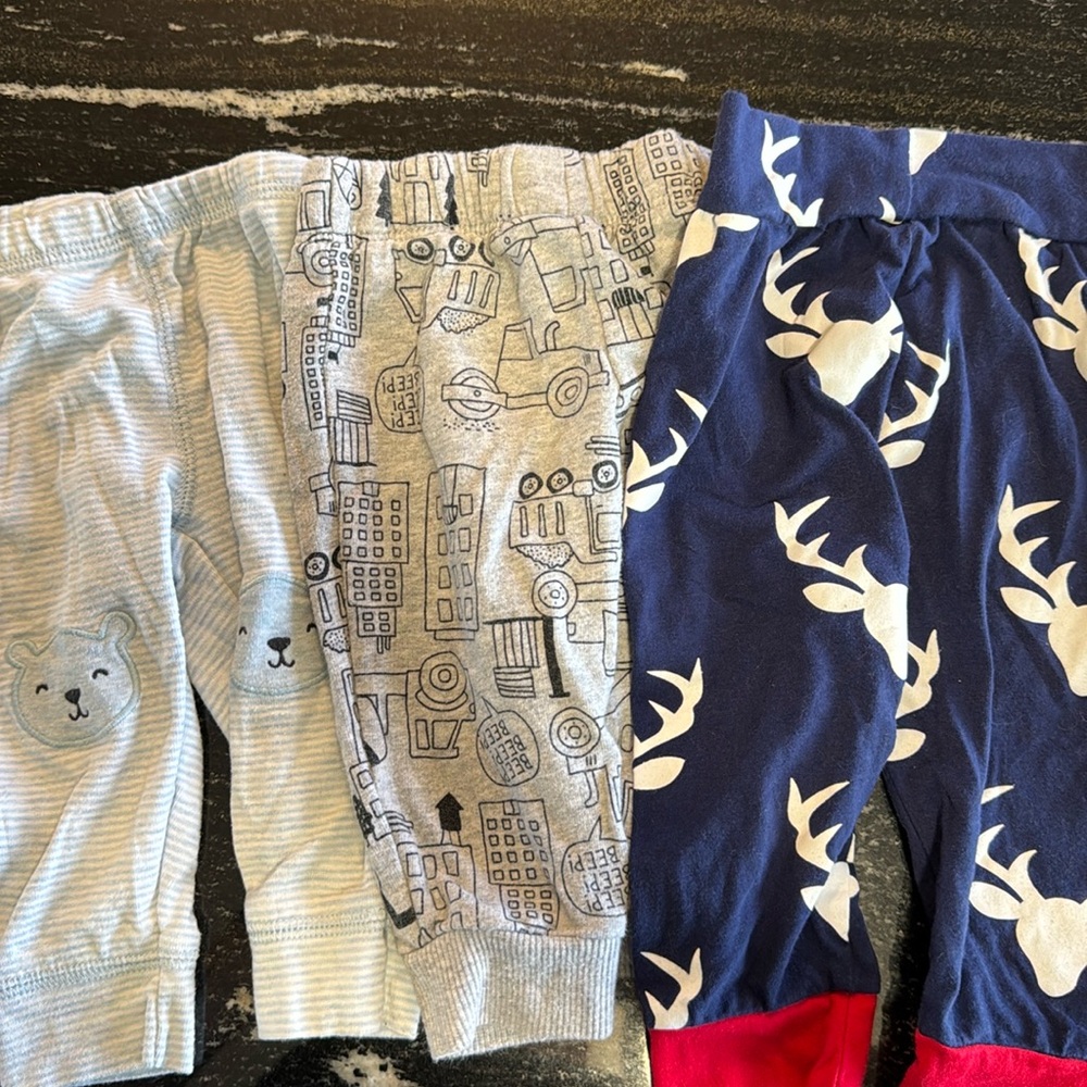 Carters and unbranded Baby pants 6 months, 3 pairs, bears, trucks, deer